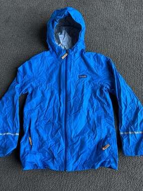 Patagonia Boys' Torrentshell 3L H2No Waterproof Rain Jacket XL 14 - Bayou Blue